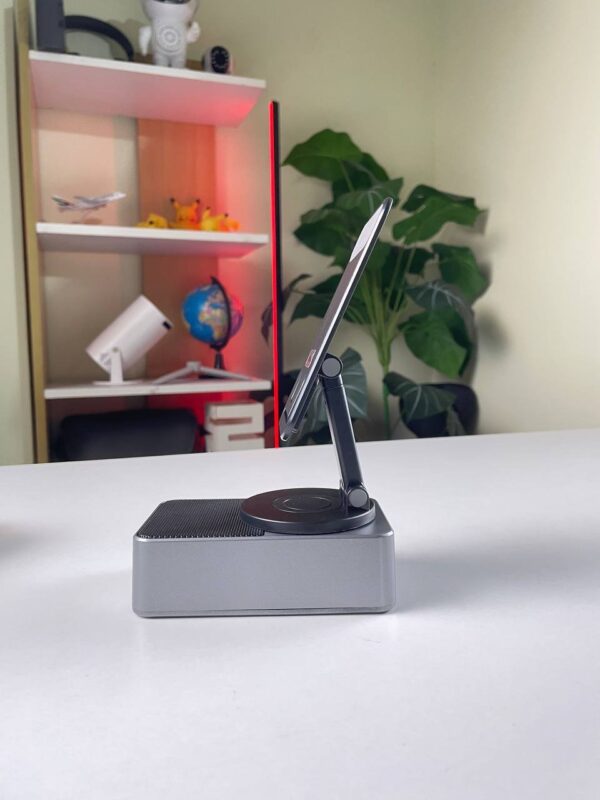 KISONLI M-1 Portable Bluetooth Speaker With Mobile Stand - Image 2